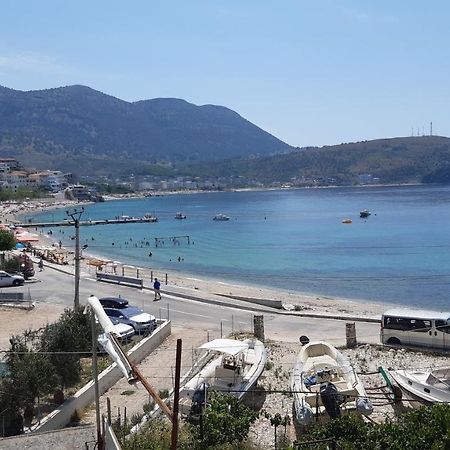 Rooms By The Sea Himare Exterior photo